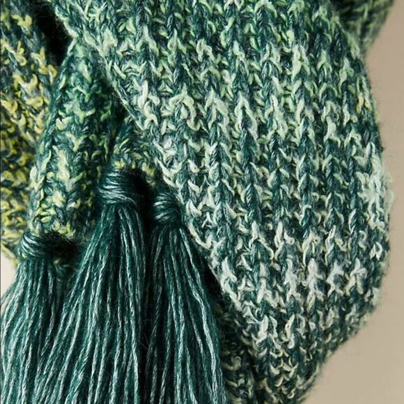 NWT Anthropologie Celeste Ribbed Scarf Marled Green - Picture 3 of 3